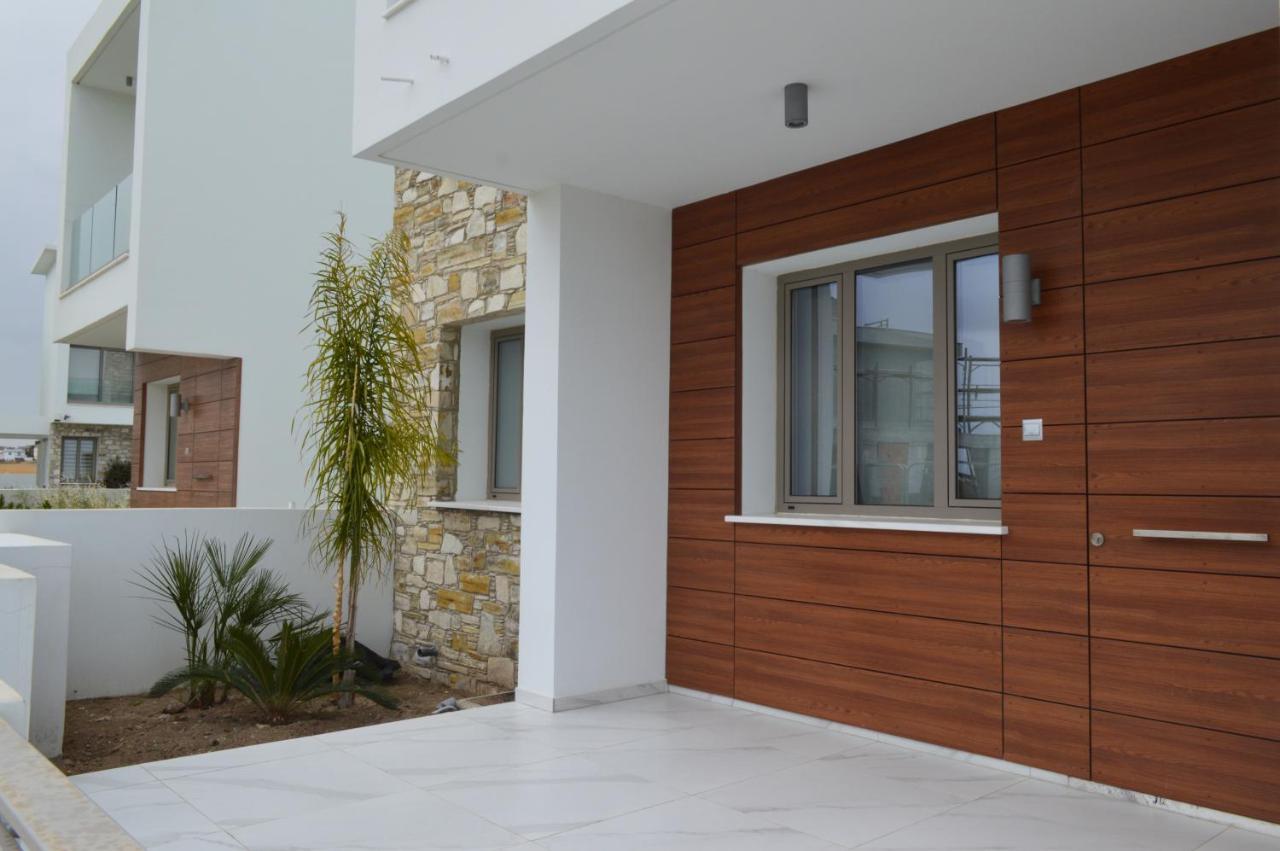 Palm Tree Villas Livadhia Экстерьер фото