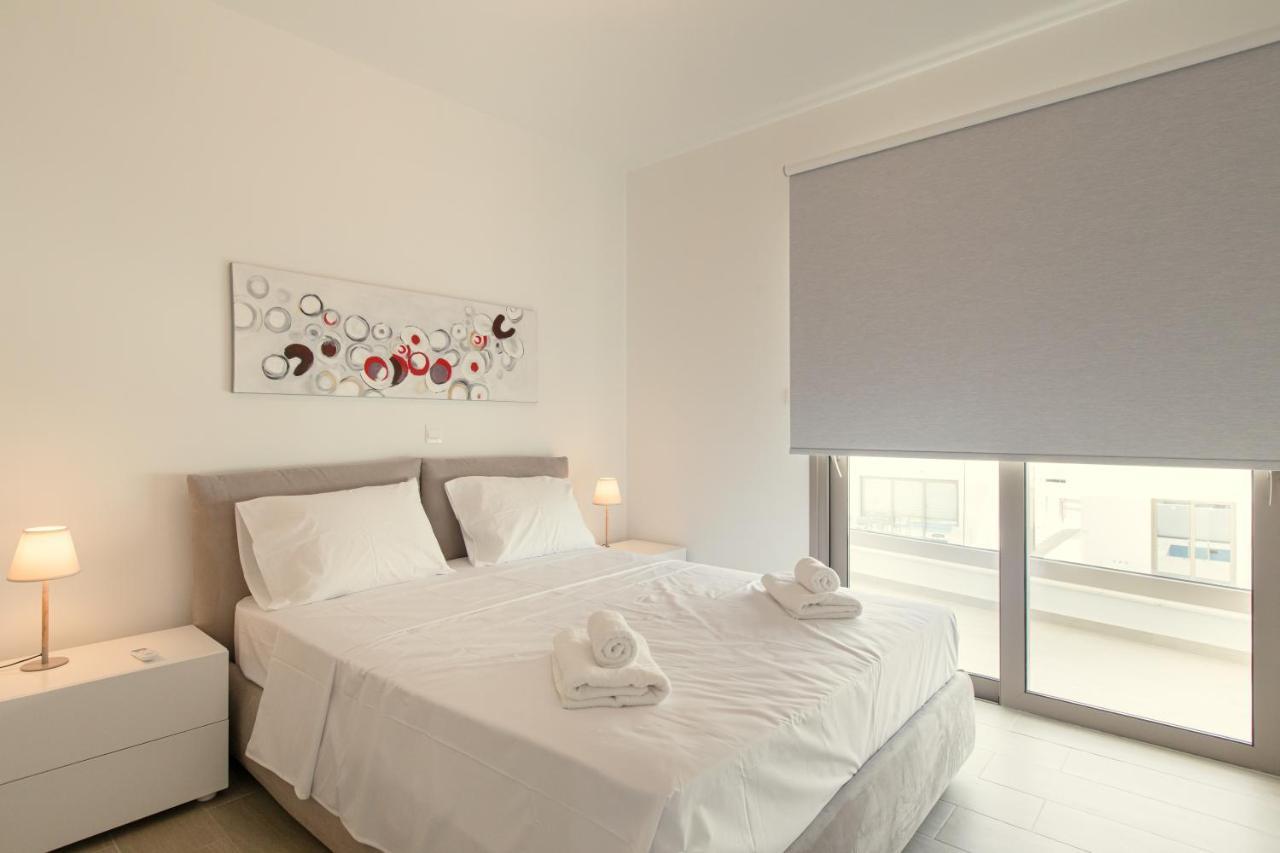 Palm Tree Villas Livadhia Экстерьер фото